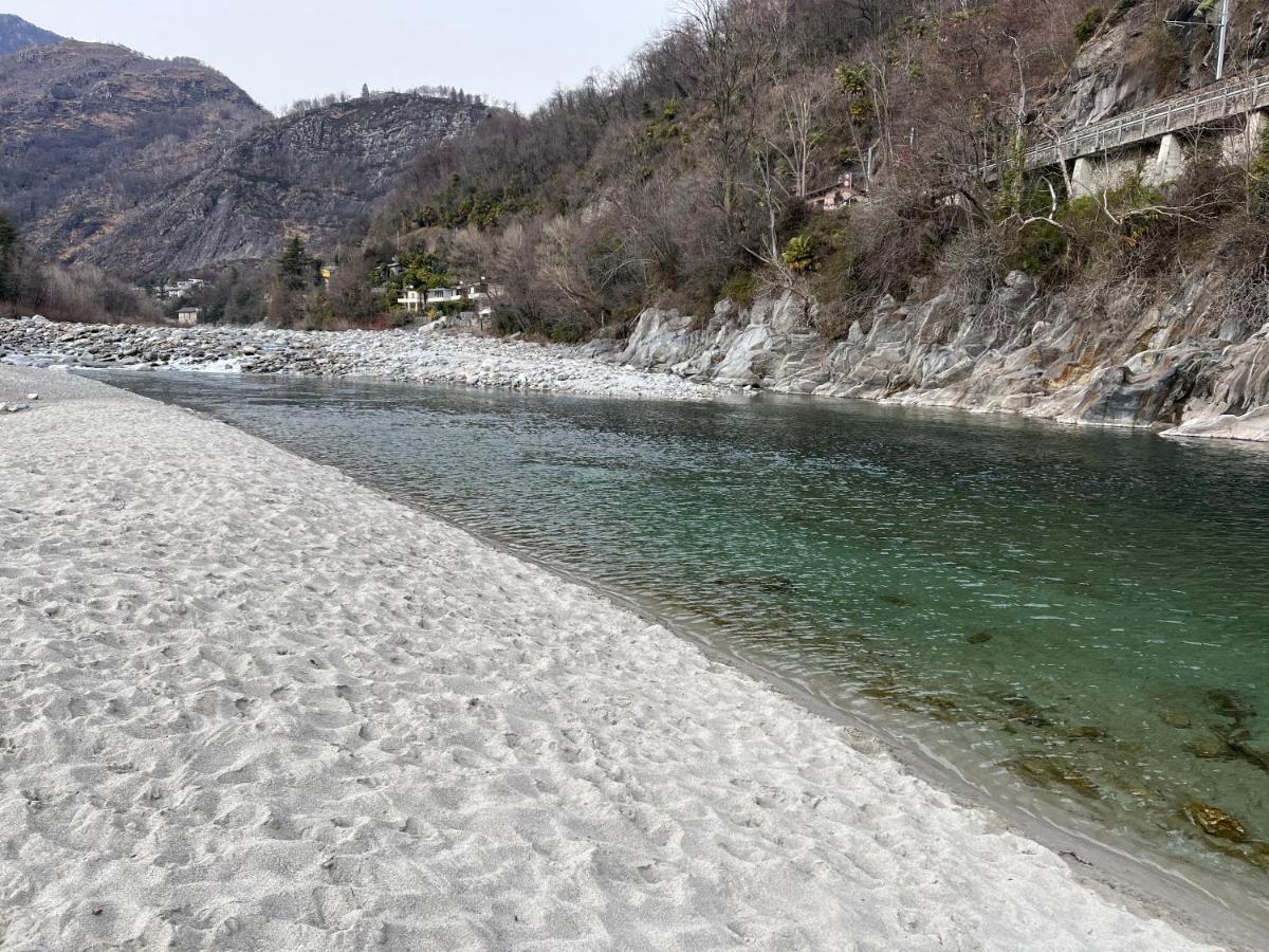 Blue River Losone Exterior foto